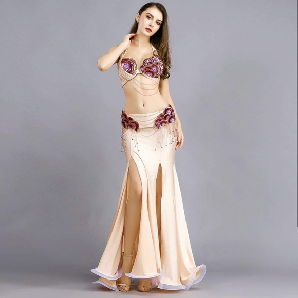 Belly Dancing Nude Dress - Picture 1 of 9
